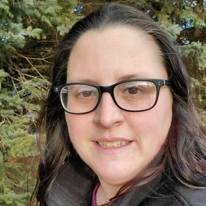 Meet your Posher, Bobbi